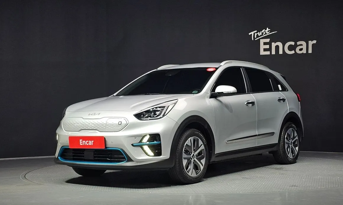 Kia Niro — фото 1