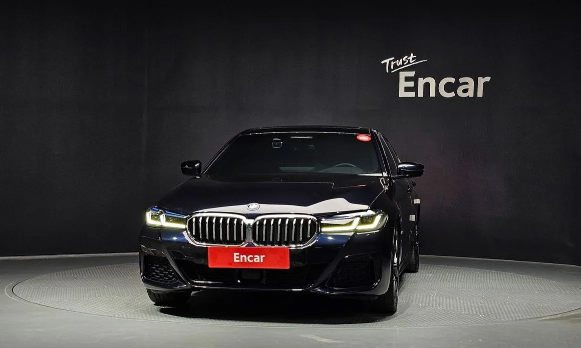 BMW 5-Series 2021 из KR, фото 2