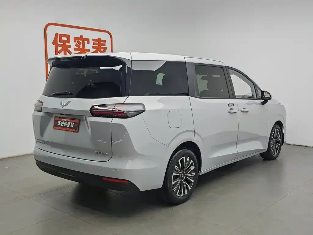 Wuling 星光730 — фото 3