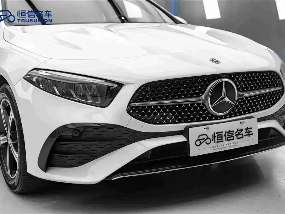Mercedes-Benz A-Class — фото 8