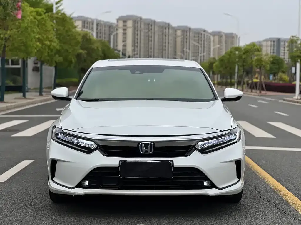 Honda Inspire — фото 1