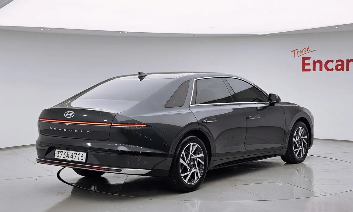 Hyundai Grandeur 2023 из KR, фото 7