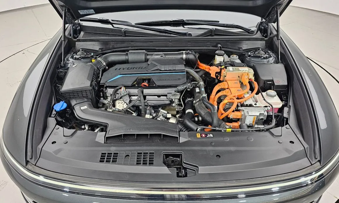 Hyundai Grandeur 2023 из KR, фото 10
