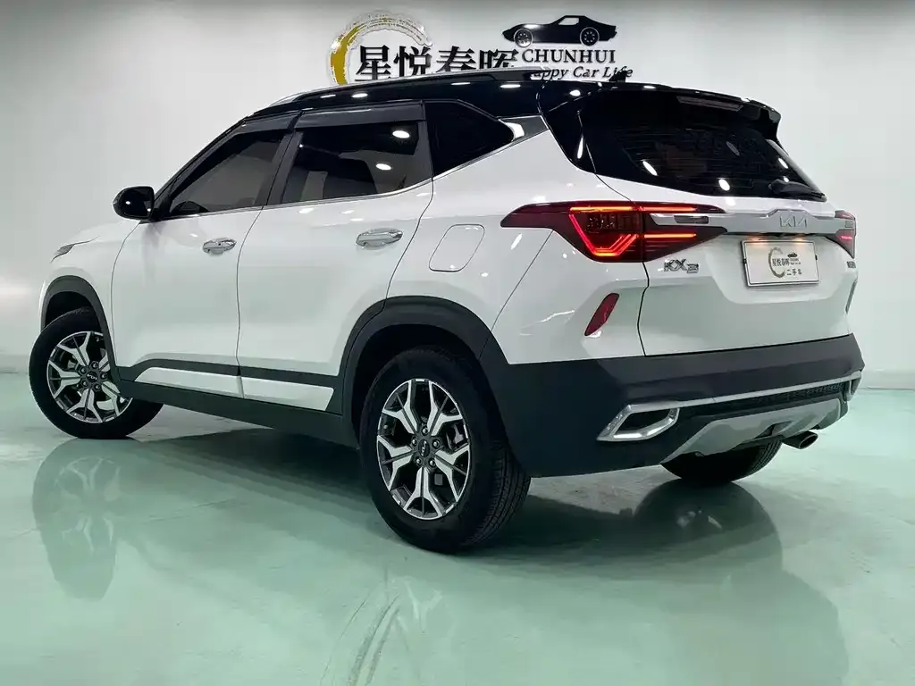 Kia KX3 2021 из CN, фото 8