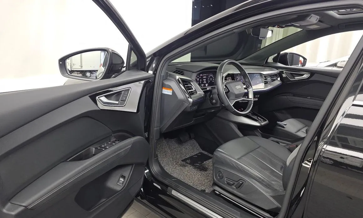 Audi Q4 e-tron 2022 из KR, фото 9