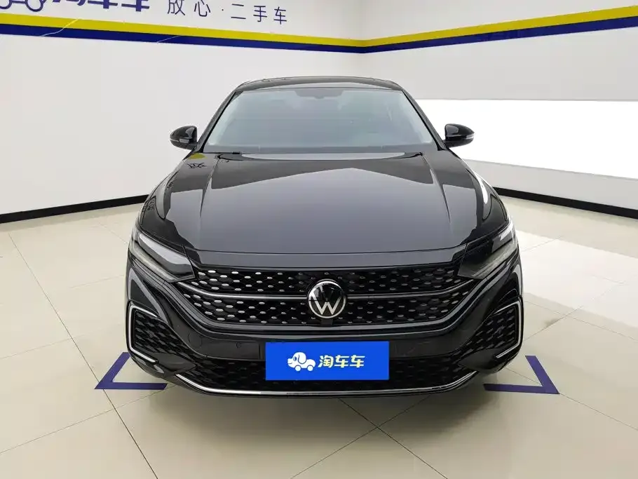 Volkswagen Passat — фото 10