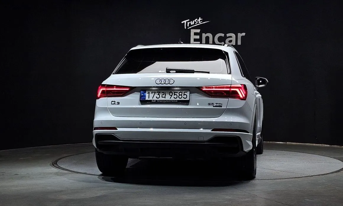 Audi Q3 2023 из KR, фото 2