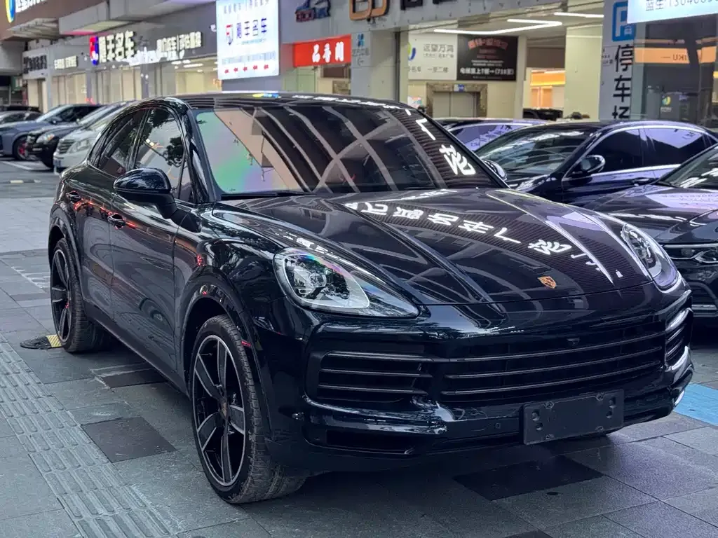 Porsche Cayenne — фото 10