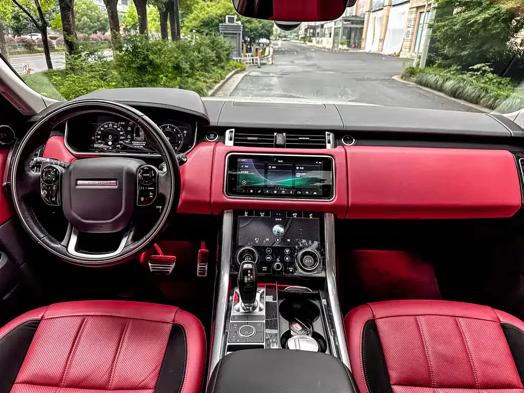 Land Rover Sport — фото 10