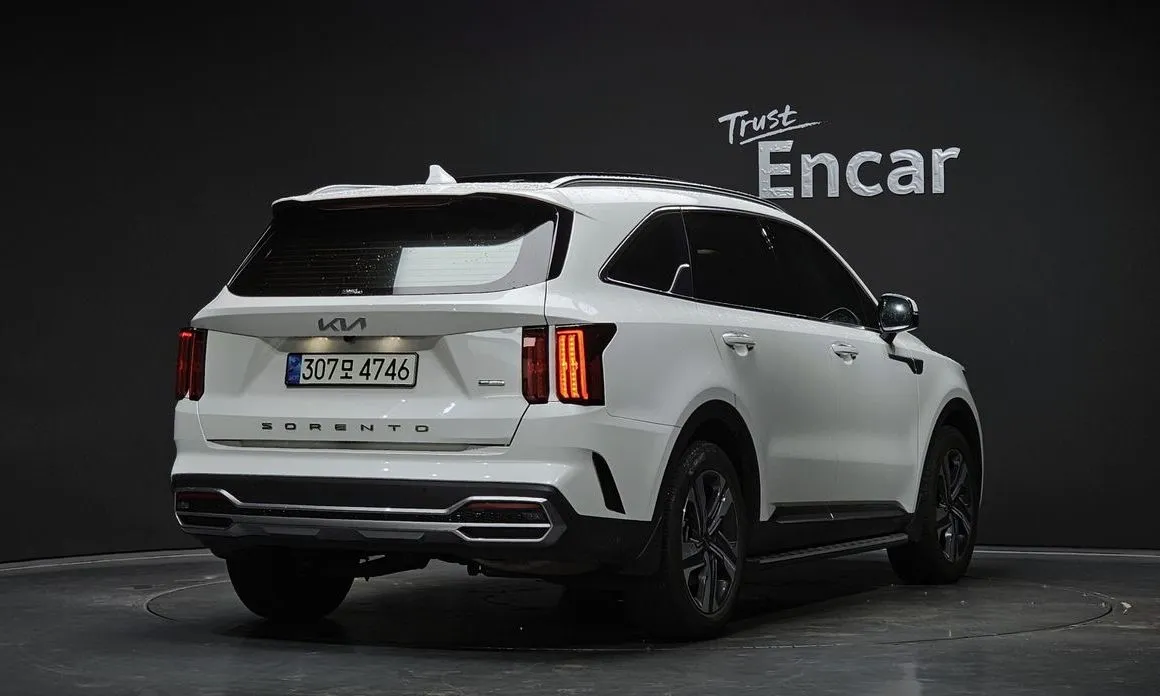 Kia Sorento — фото 4