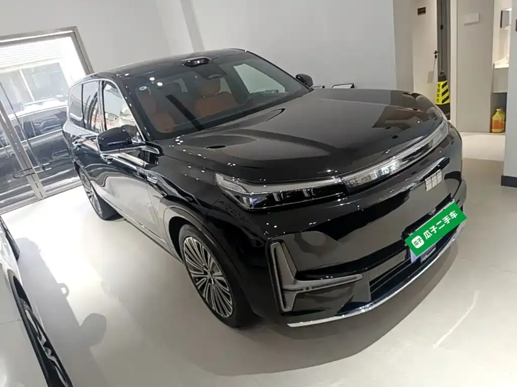 Geely Galaxy M9 — фото 4