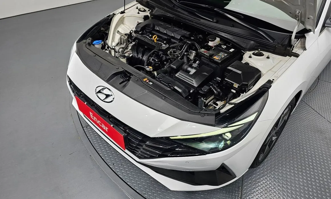 Hyundai AVANTE — фото 2