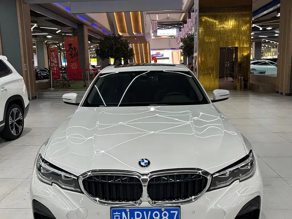 BMW 3 Series — фото 1