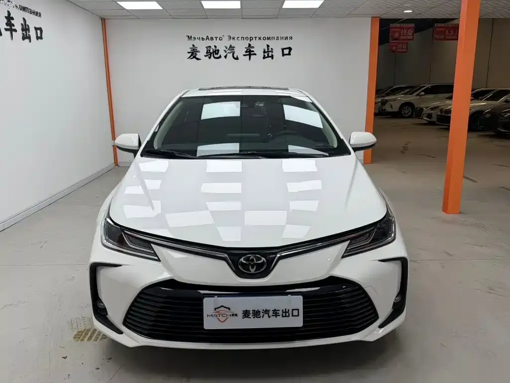Toyota Corolla — фото 2