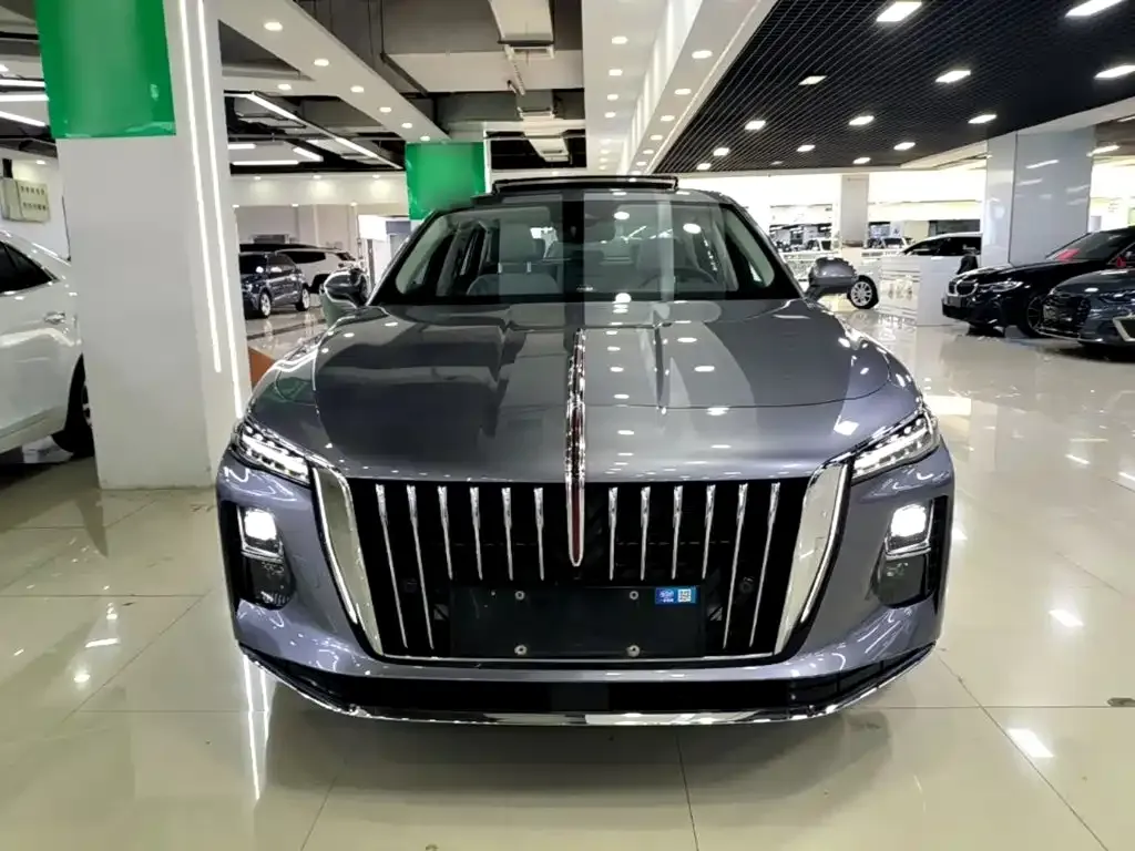Hongqi H5 PHEV — фото 2