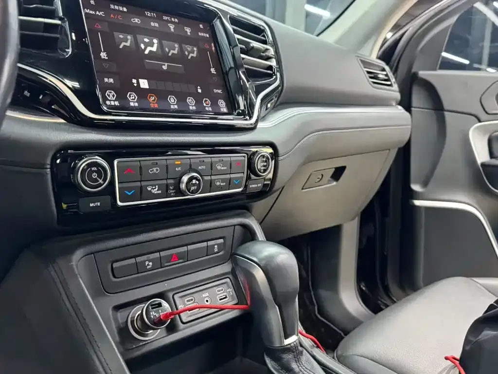 Jeep Grand Commander 2022 из CN, фото 3