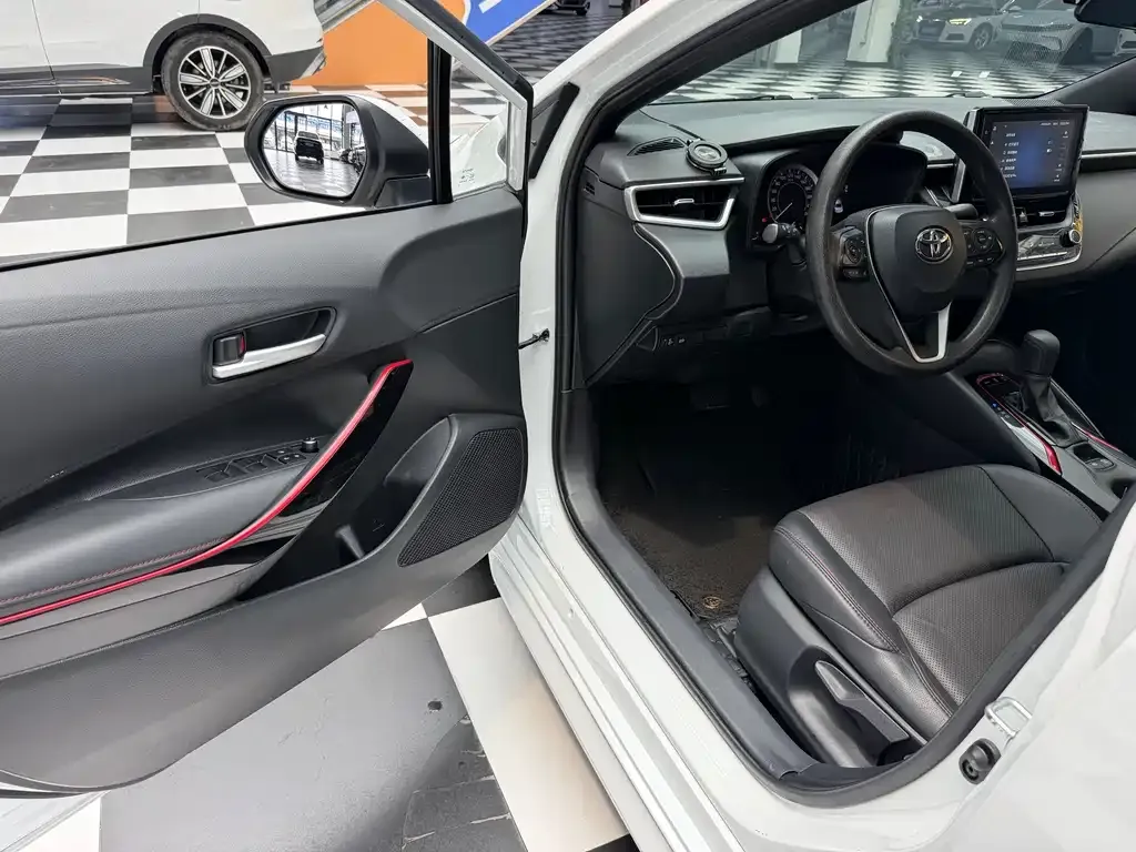 Toyota Levin 2021 из CN, фото 10