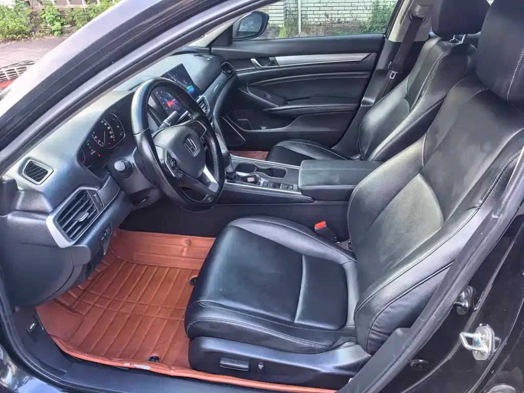 Honda Accord — фото 2