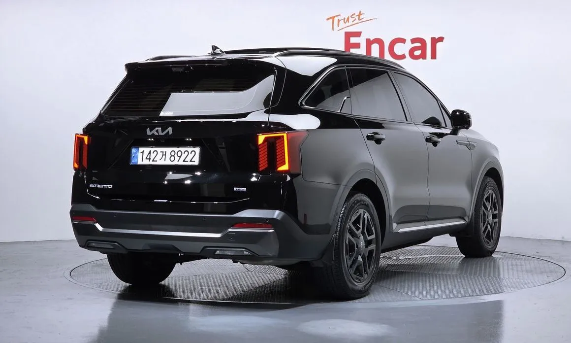 Kia Sorento — фото 4