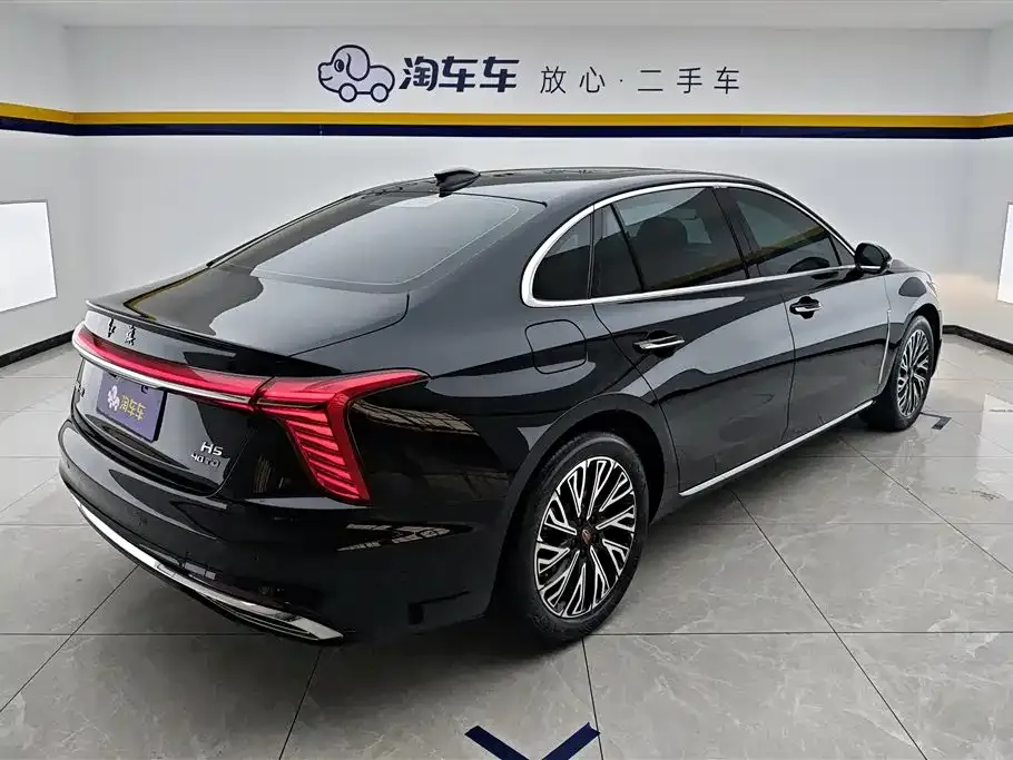 Hongqi H5 — фото 6