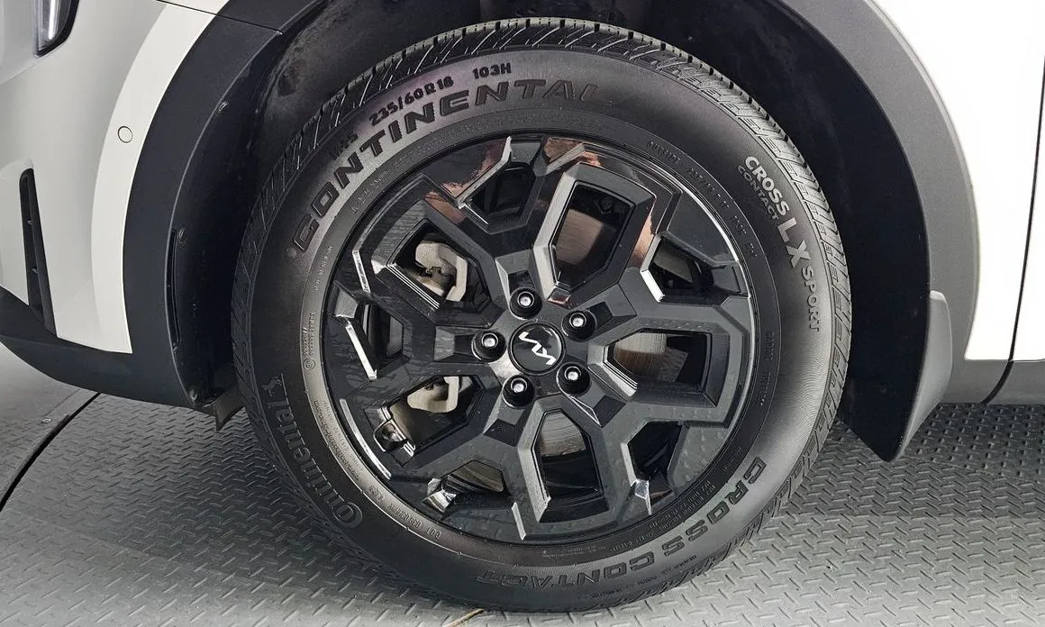 Kia Sorento — фото 3