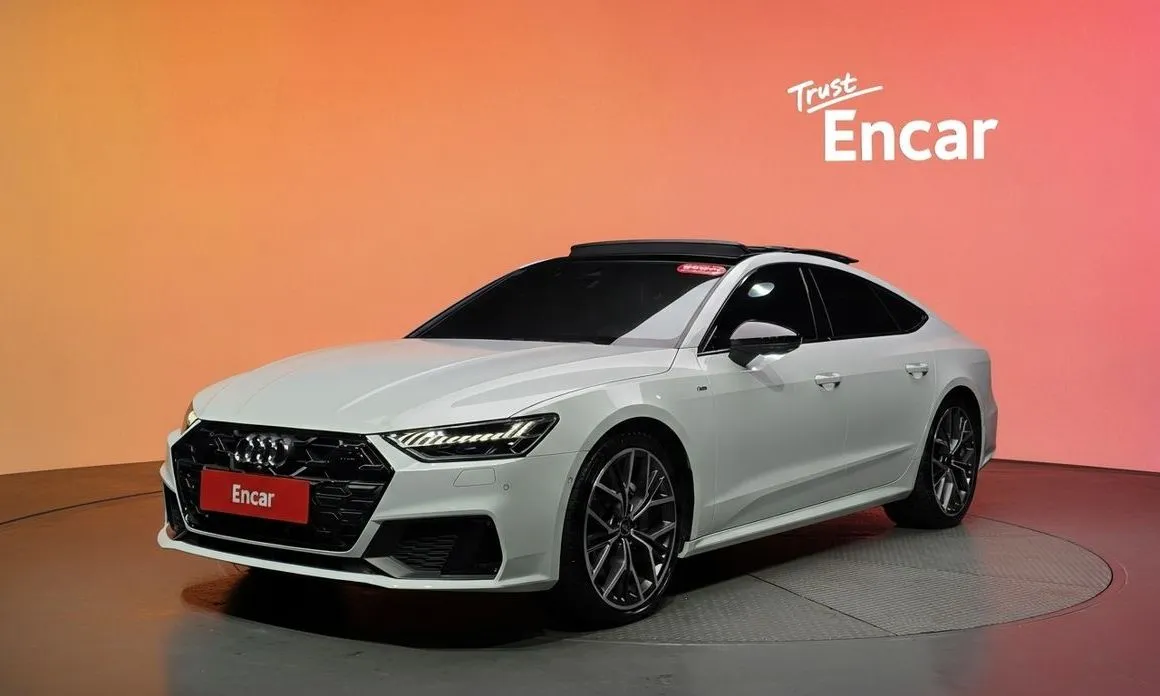Audi A7 — фото 1