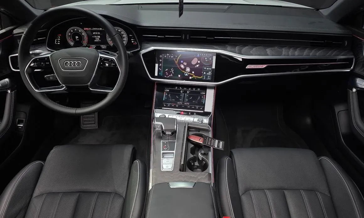 Audi A7 — фото 9