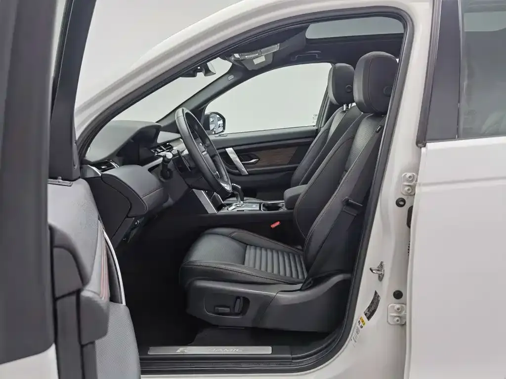 Land Rover Discovery Sport — фото 10