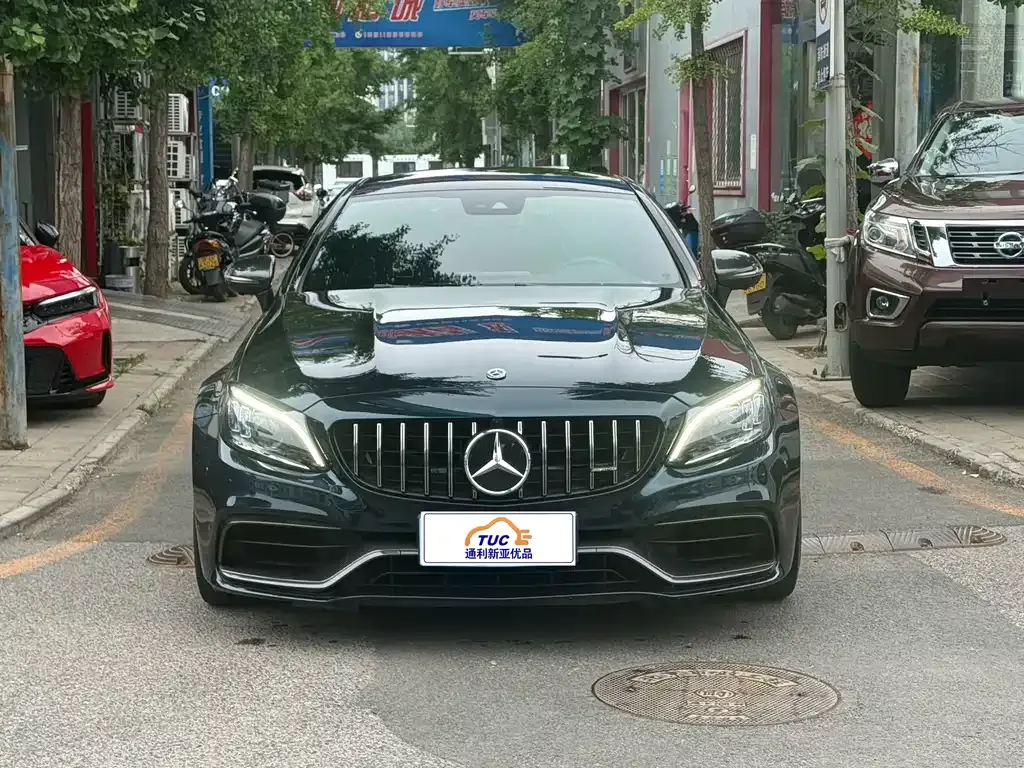 Mercedes-Benz C-Class AMG — фото 7