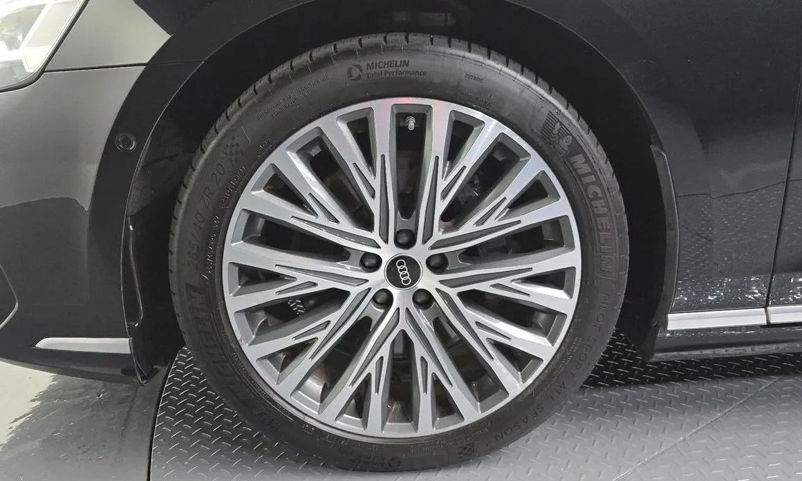 Audi A8 2022 из KR, фото 10