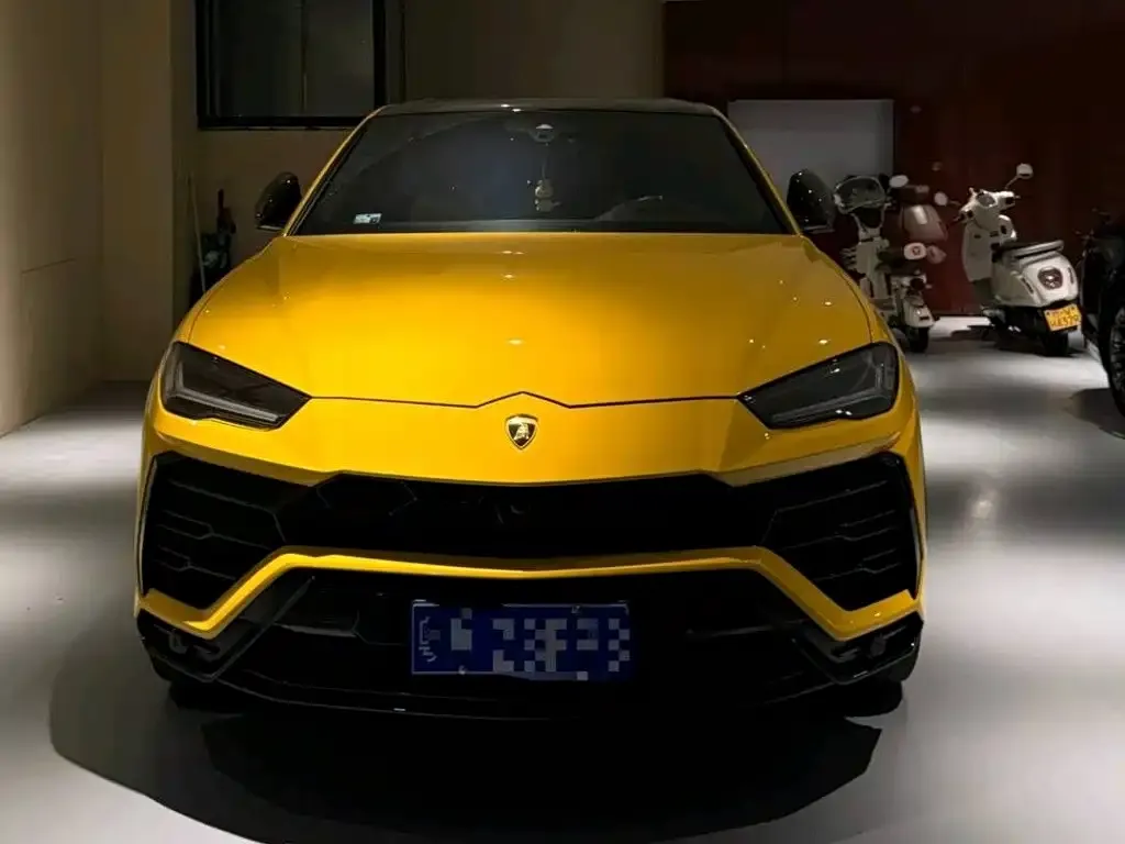 Lamborghini Urus — фото 2
