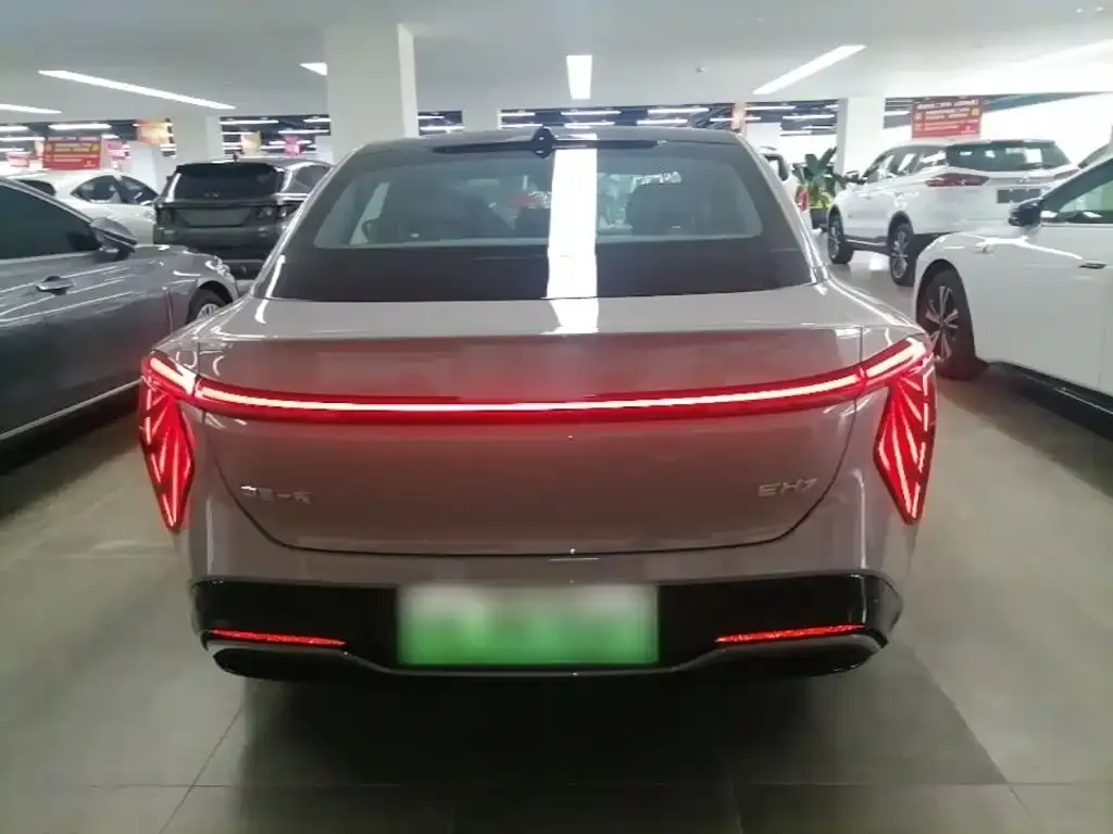 Hongqi EH7 — фото 7