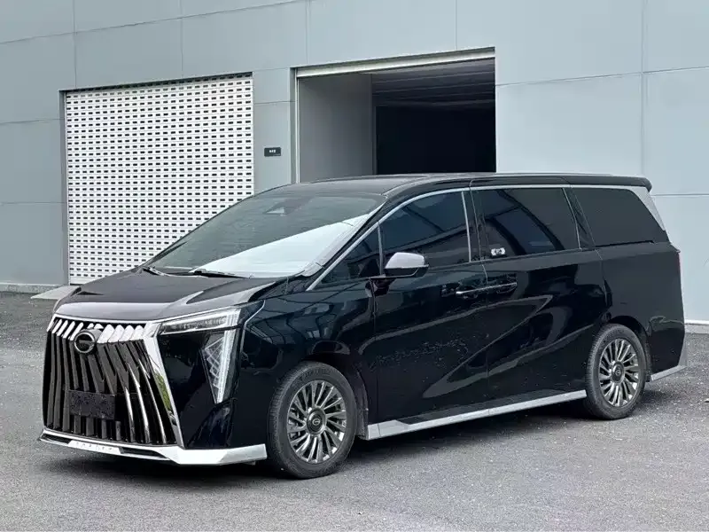 GAC Motor Trumpchi M8 — фото 1