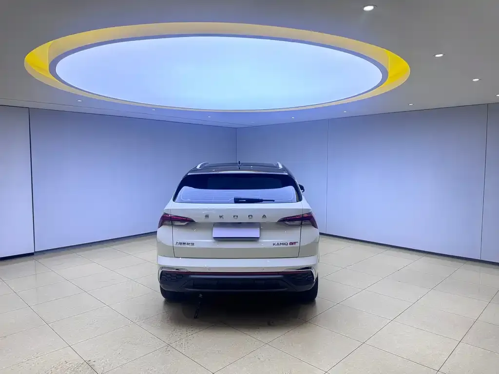 Skoda Kamiq — фото 2