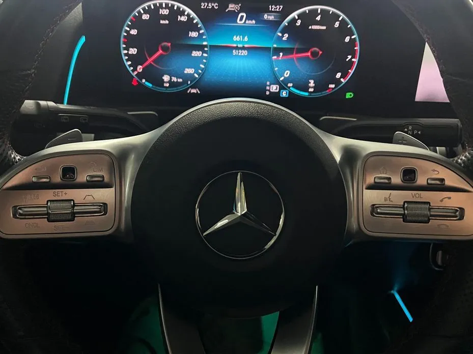 Mercedes-Benz GLB-Class — фото 10
