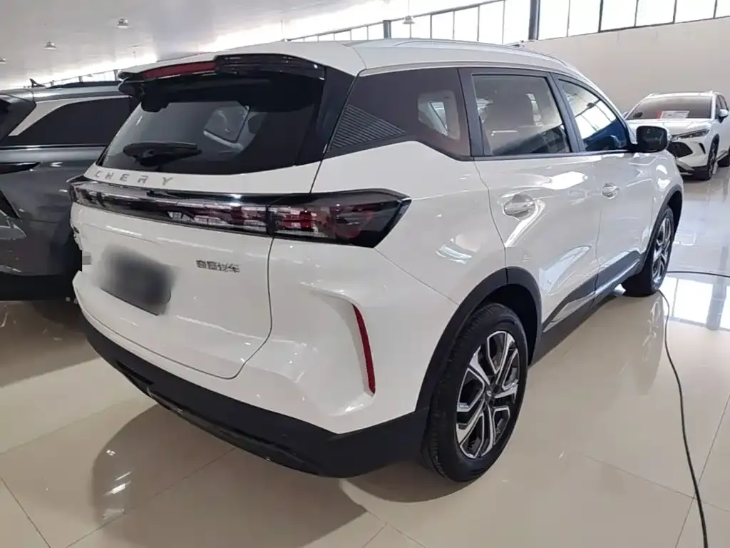 Chery Tiggo 7 PLUS — фото 9