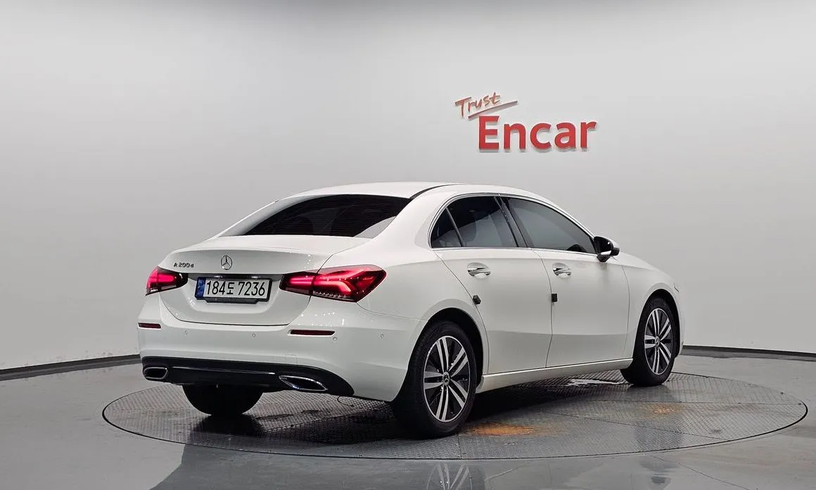 Mercedes-Benz A-Class 2021 из KR, фото 2