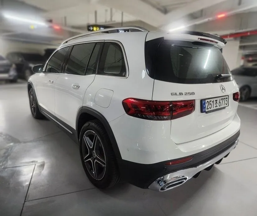 Mercedes-Benz GLB-Class — фото 2