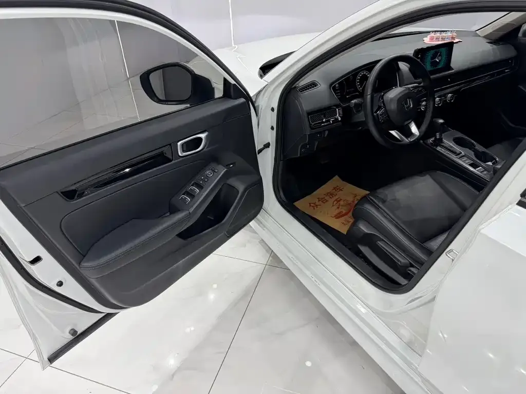 Honda Civic — фото 6