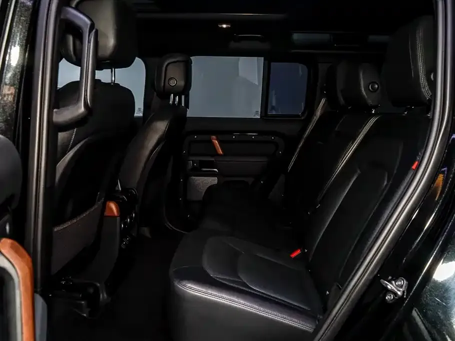 Land Rover Defender — фото 5