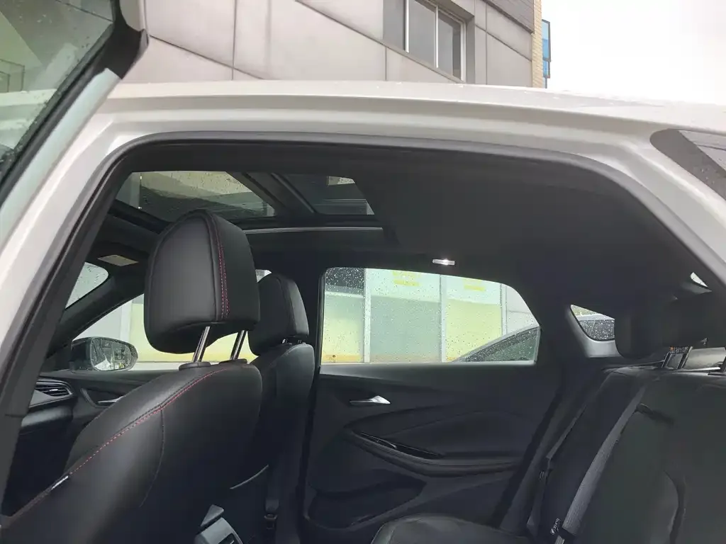Buick Verano 2024 из CN, фото 2