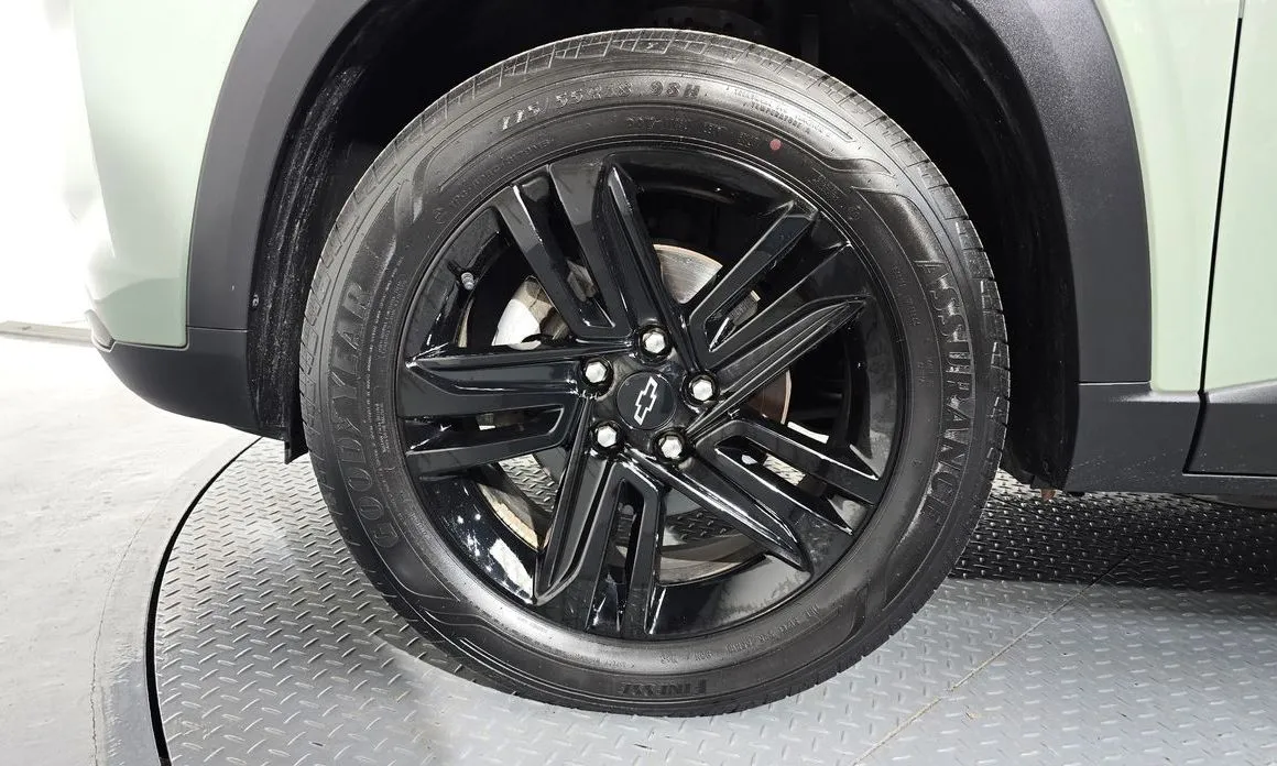 Chevrolet (GM Daewoo) Trax 2025 из KR, фото 3