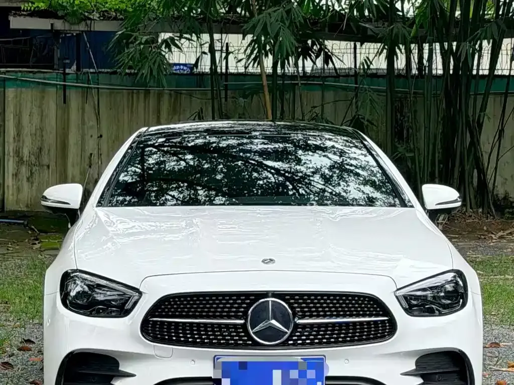 Mercedes-Benz E-Class (Import) — фото 5