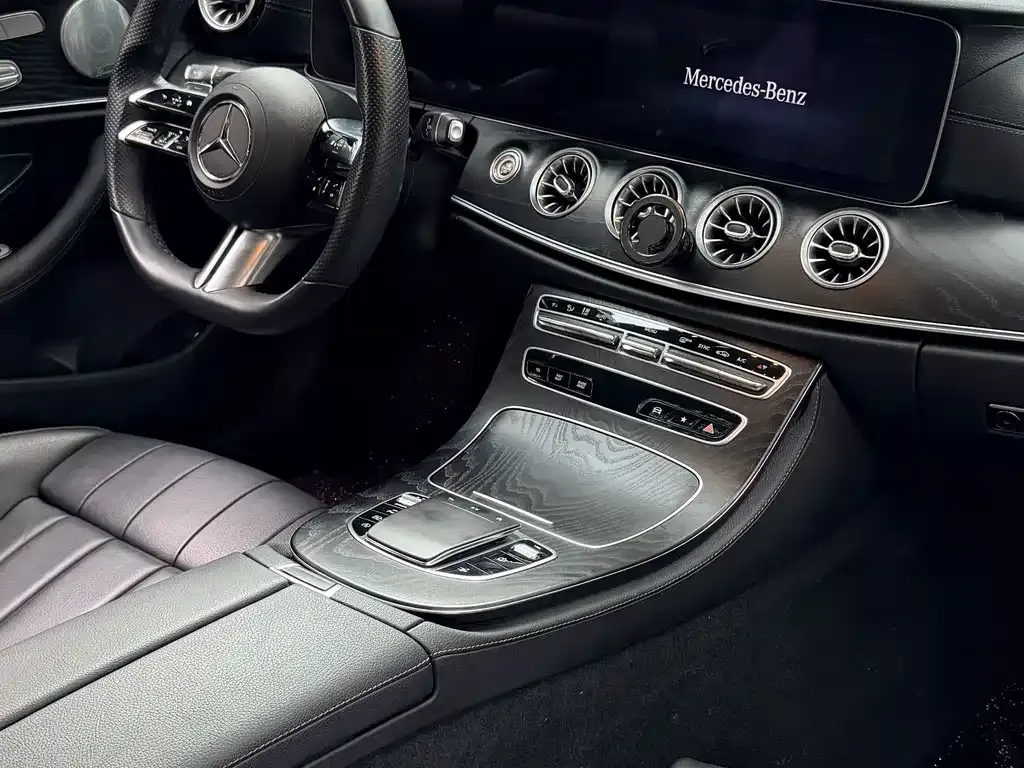 Mercedes-Benz E-Class (Import) — фото 9