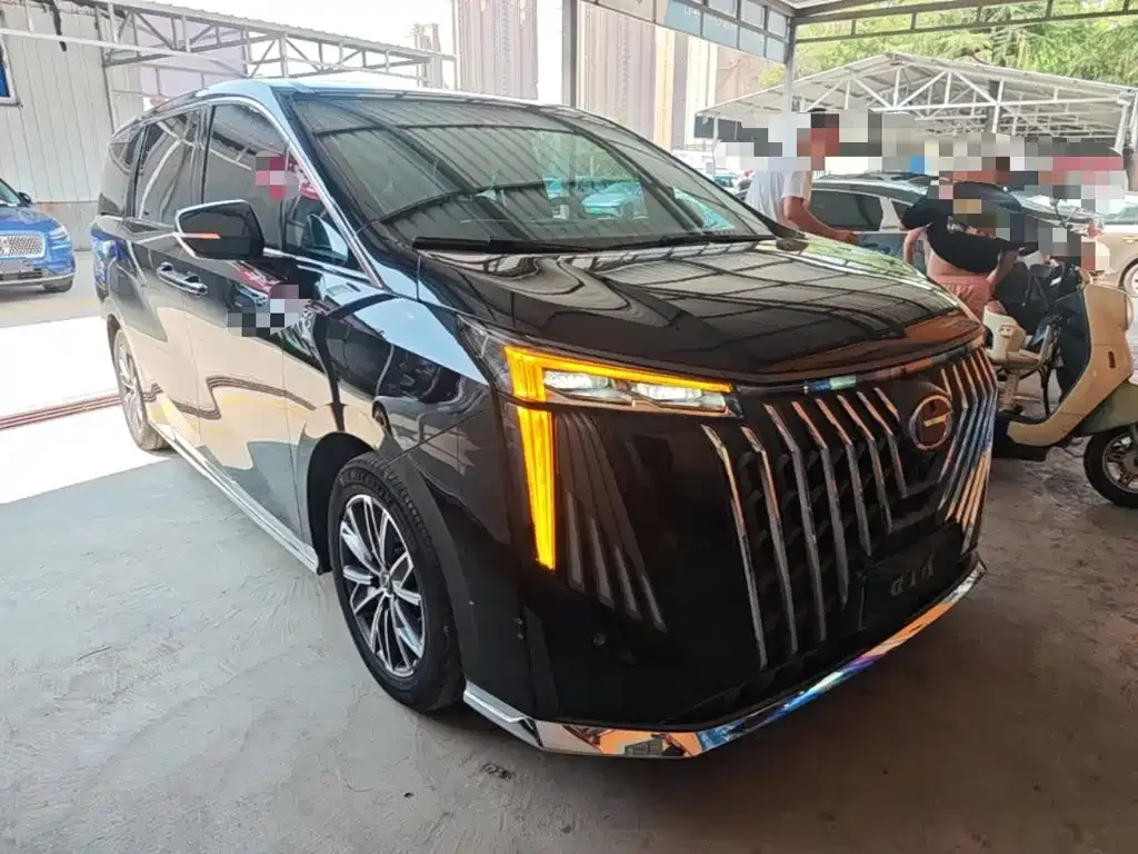 GAC Motor Trumpchi M8 — фото 10
