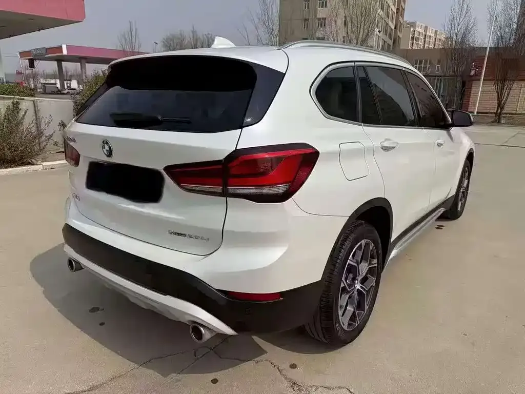 BMW X1 — фото 4