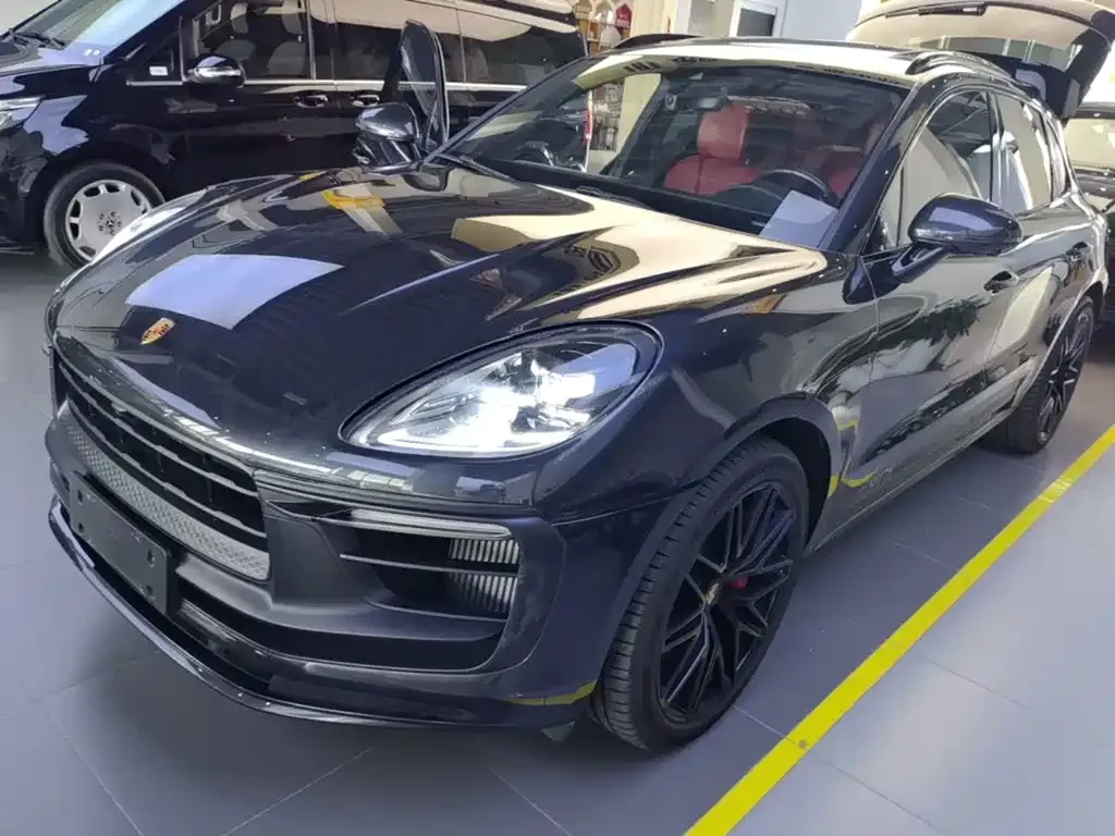 Porsche Macan — фото 1