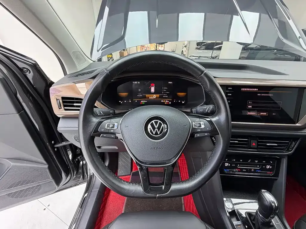 Volkswagen Tharu — фото 6