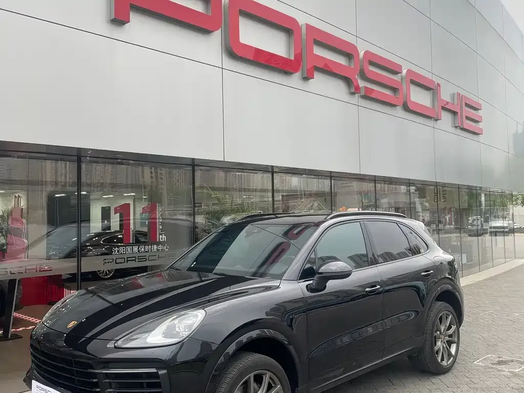 Porsche Cayenne Hybrid — фото 9