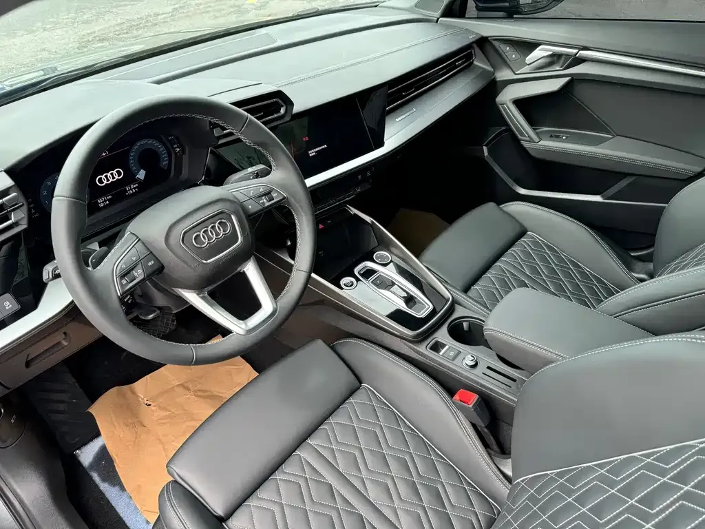 Audi A3 — фото 8